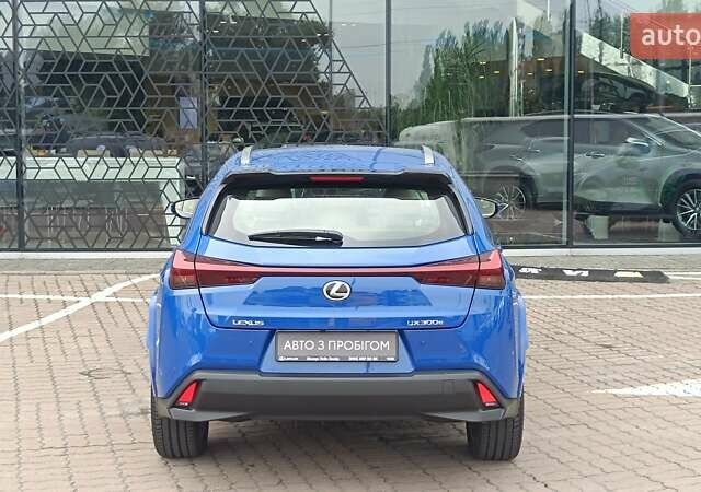 Синий Лексус UX, объемом двигателя 0 л и пробегом 3 тыс. км за 43095 $, фото 3 на Automoto.ua