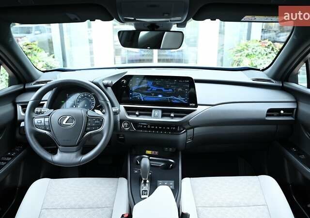 Синий Лексус UX, объемом двигателя 0 л и пробегом 3 тыс. км за 40583 $, фото 7 на Automoto.ua