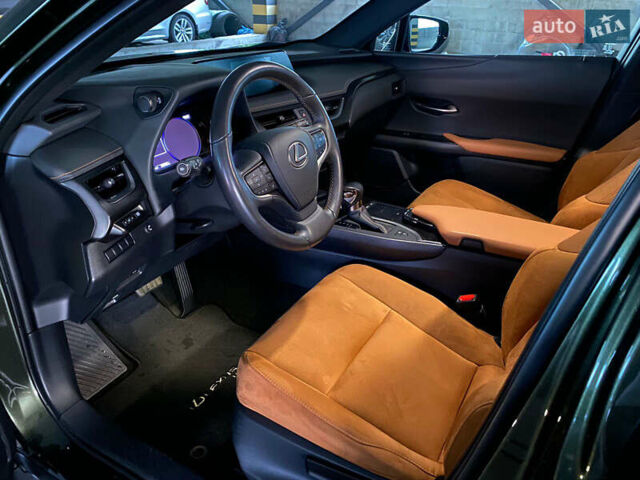 Зеленый Лексус UX, объемом двигателя 2 л и пробегом 39 тыс. км за 29700 $, фото 13 на Automoto.ua