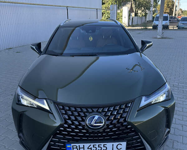 Зелений Лексус UX, об'ємом двигуна 1.99 л та пробігом 71 тис. км за 26000 $, фото 10 на Automoto.ua