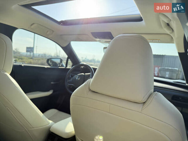 Зеленый Лексус UX, объемом двигателя 0 л и пробегом 162 тыс. км за 23199 $, фото 43 на Automoto.ua