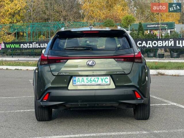 Лексус UX 2021 у Києві на Automoto.ua Зелений Лексус UX, об'ємом двигуна 0 л та пробігом 64 тис. км за 22500 $, фото 2 на Automoto.ua