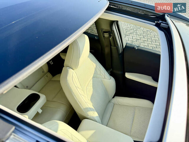 Зеленый Лексус UX, объемом двигателя 0 л и пробегом 162 тыс. км за 23199 $, фото 10 на Automoto.ua