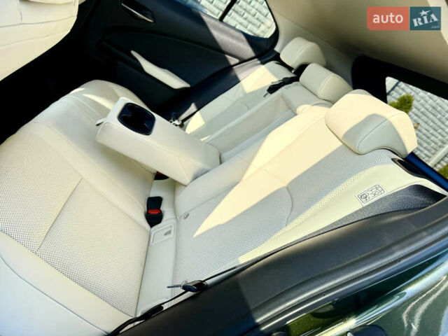 Зеленый Лексус UX, объемом двигателя 0 л и пробегом 162 тыс. км за 23199 $, фото 15 на Automoto.ua