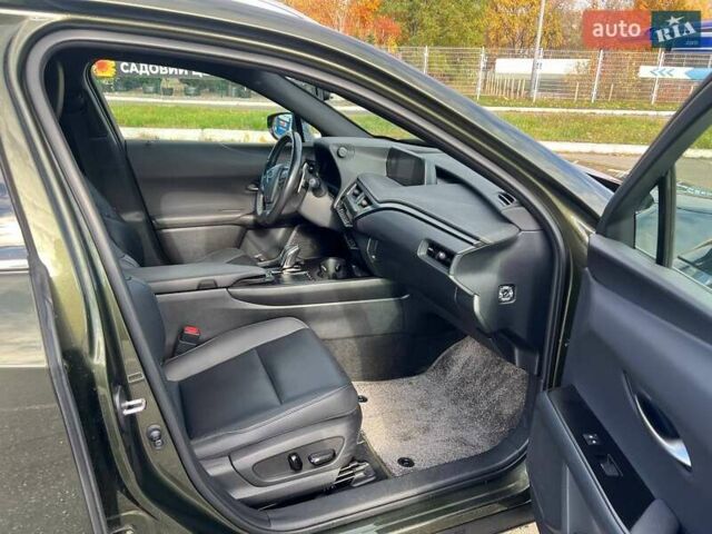 Лексус UX 2021 у Києві на Automoto.ua Зелений Лексус UX, об'ємом двигуна 0 л та пробігом 64 тис. км за 22500 $, фото 11 на Automoto.ua