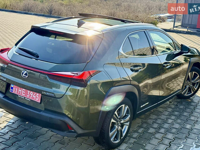 Зеленый Лексус UX, объемом двигателя 0 л и пробегом 162 тыс. км за 23199 $, фото 7 на Automoto.ua