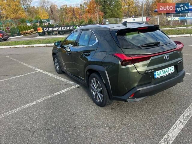 Лексус UX 2021 у Києві на Automoto.ua Зелений Лексус UX, об'ємом двигуна 0 л та пробігом 64 тис. км за 22500 $, фото 5 на Automoto.ua