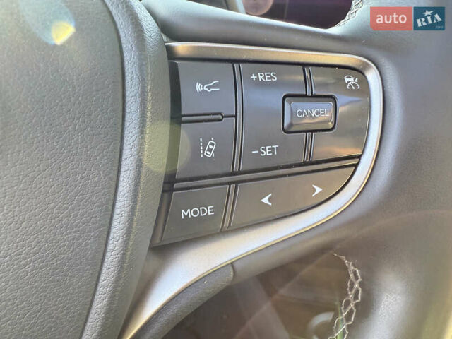 Зеленый Лексус UX, объемом двигателя 0 л и пробегом 162 тыс. км за 23199 $, фото 30 на Automoto.ua