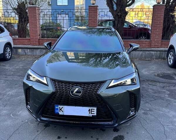 Зеленый Лексус UX, объемом двигателя 1.99 л и пробегом 17 тыс. км за 38600 $, фото 4 на Automoto.ua