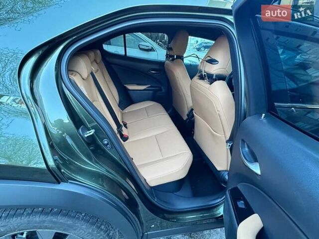 Зеленый Лексус UX, объемом двигателя 1.99 л и пробегом 17 тыс. км за 38600 $, фото 28 на Automoto.ua