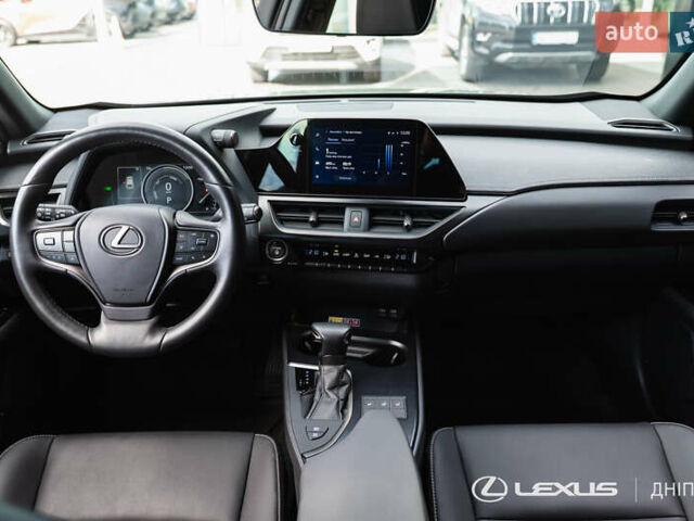Лексус UX 2023 в Днепре (Днепропетровске) на Automoto.ua Зеленый Лексус UX, объемом двигателя 2 л и пробегом 16 тыс. км за 40292 $, фото 15 на Automoto.ua