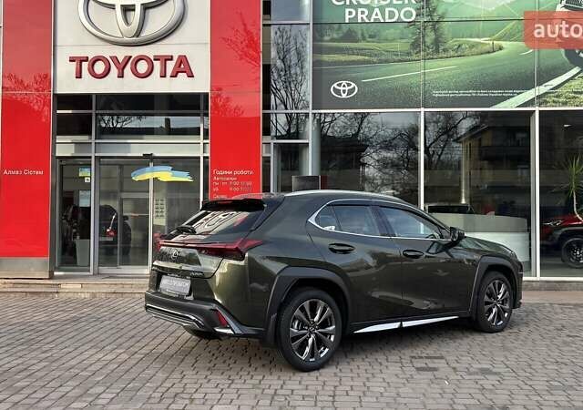 Зеленый Лексус UX, объемом двигателя 2 л и пробегом 8 тыс. км за 41000 $, фото 17 на Automoto.ua