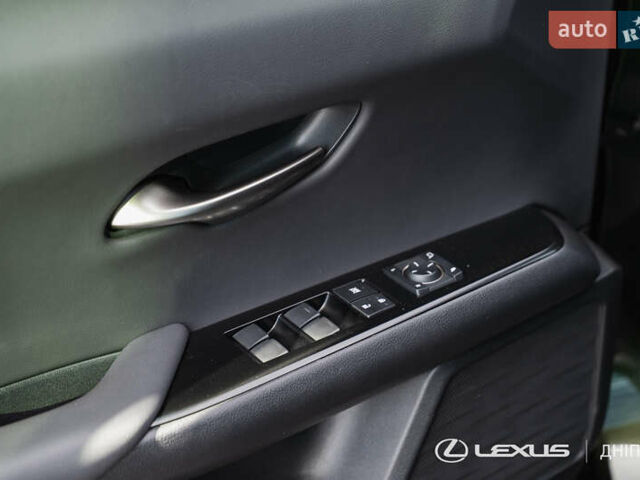 Лексус UX 2023 в Днепре (Днепропетровске) на Automoto.ua Зеленый Лексус UX, объемом двигателя 2 л и пробегом 16 тыс. км за 40292 $, фото 26 на Automoto.ua