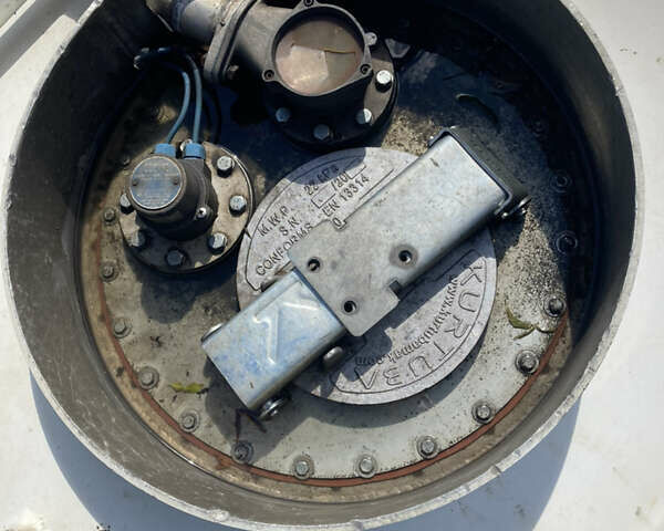 Белый Лиднер-Фисцер TSA, объемом двигателя 0 л и пробегом 100 тыс. км за 24999 $, фото 4 на Automoto.ua