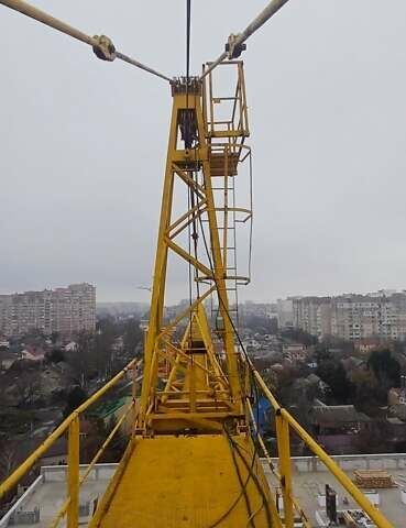 Желтый Либхерр 80 HC, объемом двигателя 0 л и пробегом 1 тыс. км за 65000 $, фото 7 на Automoto.ua