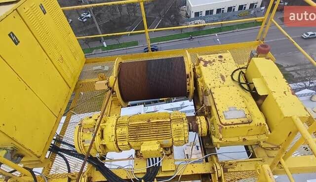 Желтый Либхерр 80 HC, объемом двигателя 0 л и пробегом 1 тыс. км за 65000 $, фото 5 на Automoto.ua