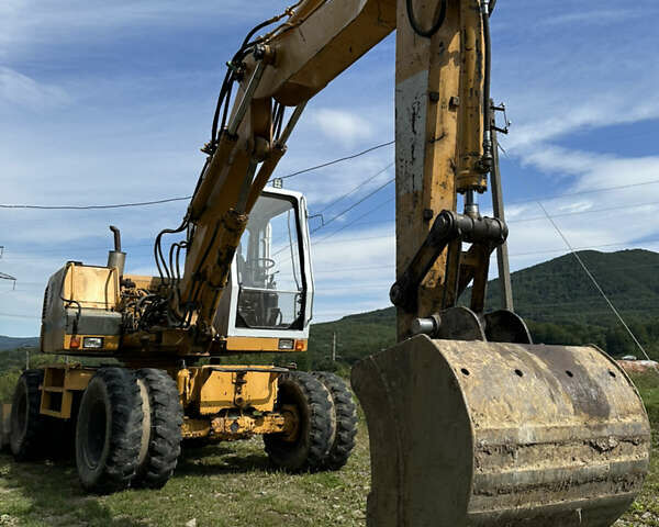 Жовтий Лібхерр А310, об'ємом двигуна 3 л та пробігом 10 тис. км за 22000 $, фото 2 на Automoto.ua