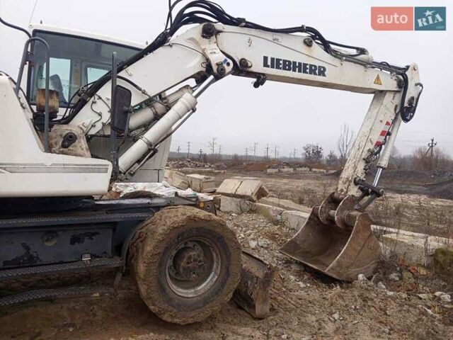 Белый Либхерр A 900, объемом двигателя 4 л и пробегом 0 тыс. км за 65000 $, фото 5 на Automoto.ua