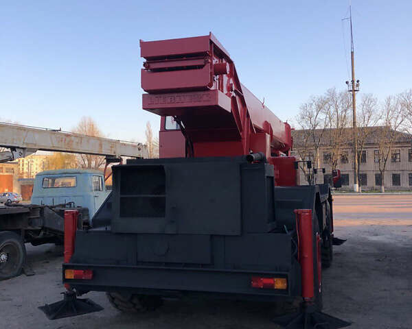 Червоний Лібхерр LTM 1030, об'ємом двигуна 0 л та пробігом 55 тис. км за 63823 $, фото 1 на Automoto.ua