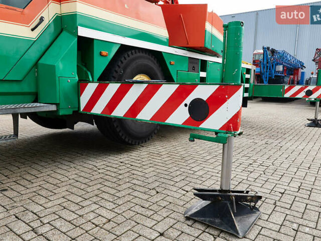 Лібхерр LTM 1030, об'ємом двигуна 0 л та пробігом 329 тис. км за 122715 $, фото 13 на Automoto.ua