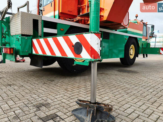 Лібхерр LTM 1030, об'ємом двигуна 0 л та пробігом 329 тис. км за 122715 $, фото 14 на Automoto.ua