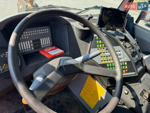 Зелений Лібхерр LTM 1030, об'ємом двигуна 6.4 л та пробігом 129 тис. км за 182812 $, фото 6 на Automoto.ua