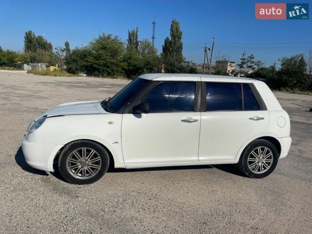 Белый Лифан 320, объемом двигателя 1.31 л и пробегом 120 тыс. км за 2500 $, фото 7 на Automoto.ua
