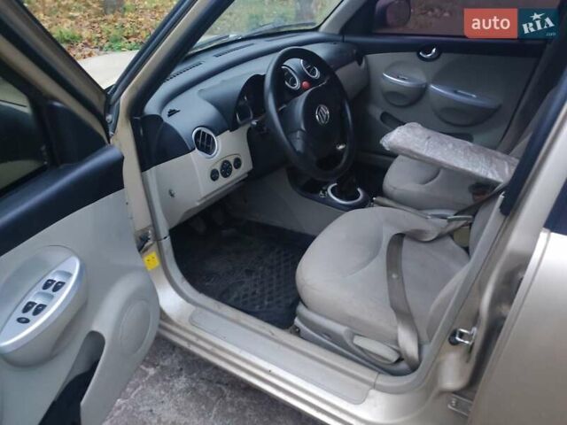 Бежевий Ліфан 320, об'ємом двигуна 1.34 л та пробігом 157 тис. км за 1850 $, фото 5 на Automoto.ua