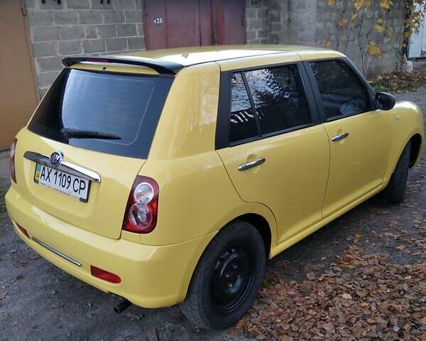 Желтый Лифан 320, объемом двигателя 1.3 л и пробегом 130 тыс. км за 2900 $, фото 7 на Automoto.ua