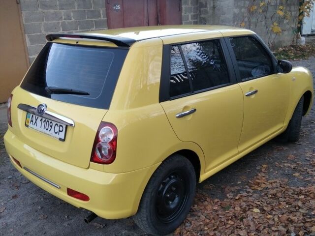 Жовтий Ліфан 320, об'ємом двигуна 1.3 л та пробігом 129 тис. км за 2900 $, фото 1 на Automoto.ua