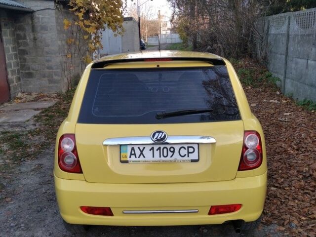Жовтий Ліфан 320, об'ємом двигуна 1.3 л та пробігом 129 тис. км за 2900 $, фото 3 на Automoto.ua