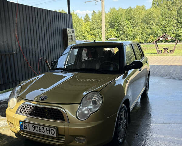 Желтый Лифан 320, объемом двигателя 1.3 л и пробегом 166 тыс. км за 3000 $, фото 5 на Automoto.ua