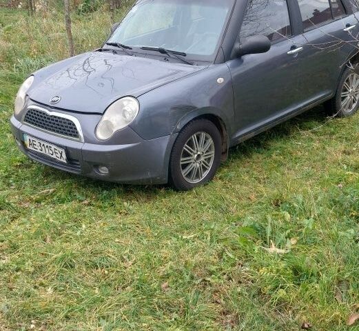 Серый Лифан 320, объемом двигателя 1.3 л и пробегом 154 тыс. км за 1800 $, фото 2 на Automoto.ua