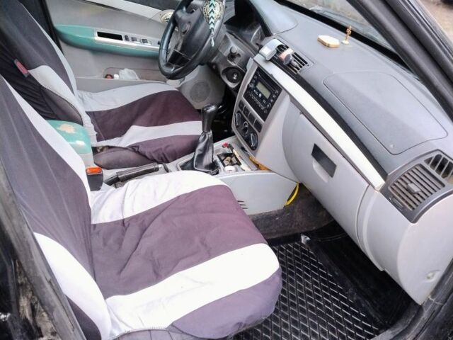 Чорний Ліфан 520, об'ємом двигуна 1.3 л та пробігом 161 тис. км за 1636 $, фото 2 на Automoto.ua