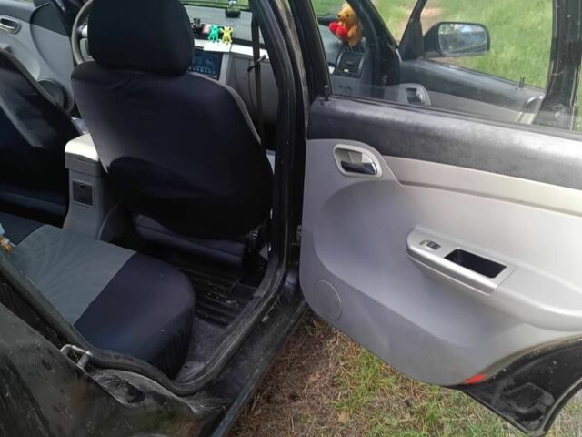 Чорний Ліфан 520, об'ємом двигуна 1.6 л та пробігом 103 тис. км за 1500 $, фото 6 на Automoto.ua