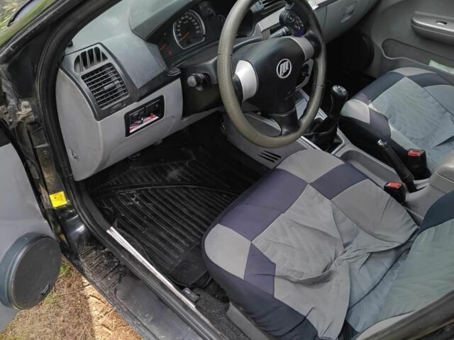 Чорний Ліфан 520, об'ємом двигуна 1.6 л та пробігом 103 тис. км за 1500 $, фото 13 на Automoto.ua