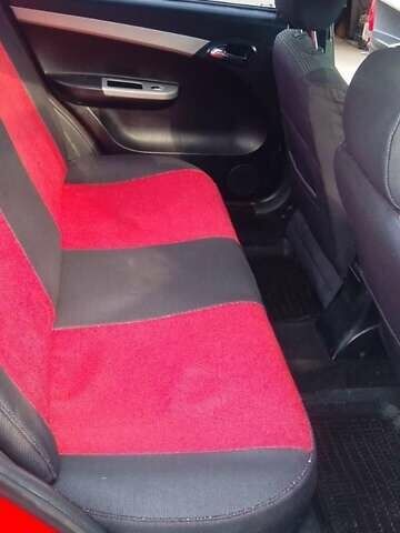 Красный Лифан 520, объемом двигателя 1.3 л и пробегом 223 тыс. км за 1300 $, фото 6 на Automoto.ua