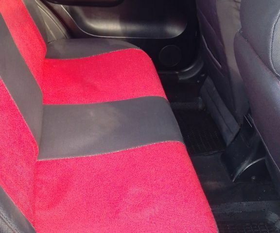 Красный Лифан 520, объемом двигателя 1.3 л и пробегом 223 тыс. км за 1300 $, фото 7 на Automoto.ua