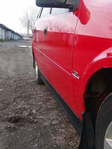 Красный Лифан 520, объемом двигателя 1.3 л и пробегом 223 тыс. км за 1300 $, фото 4 на Automoto.ua