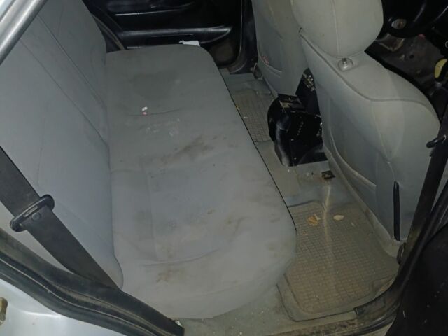 Серый Лифан 520, объемом двигателя 1.5 л и пробегом 234 тыс. км за 1000 $, фото 7 на Automoto.ua