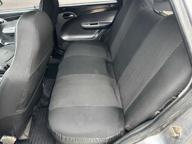 Серый Лифан 520, объемом двигателя 1.6 л и пробегом 224 тыс. км за 2050 $, фото 8 на Automoto.ua