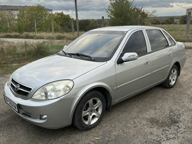 Серый Лифан 520, объемом двигателя 1.6 л и пробегом 227 тыс. км за 1600 $, фото 1 на Automoto.ua