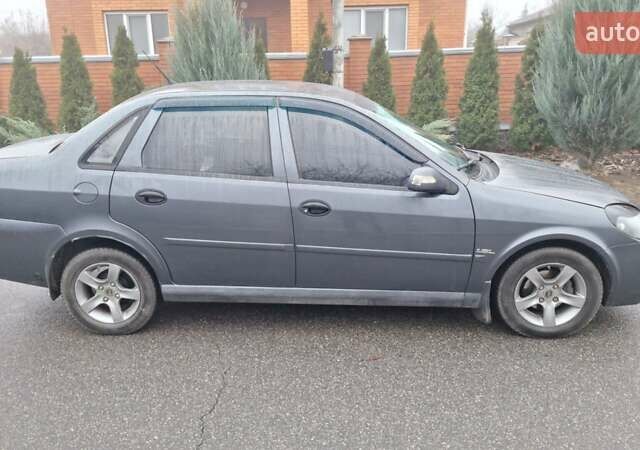 Серый Лифан 520, объемом двигателя 1.54 л и пробегом 115 тыс. км за 1900 $, фото 3 на Automoto.ua