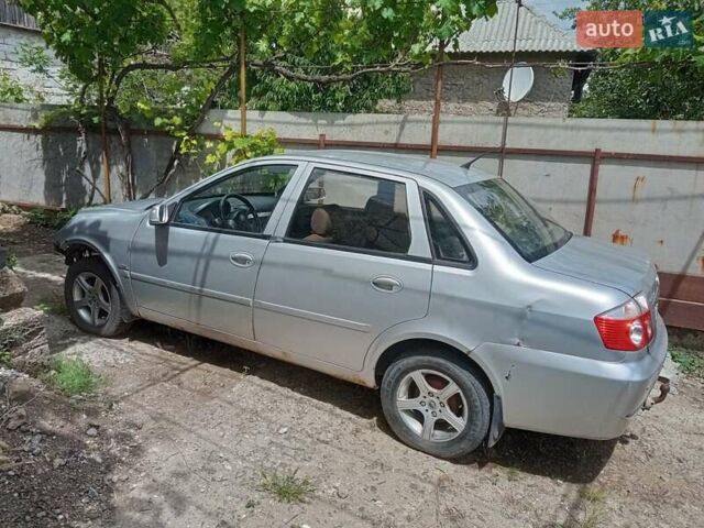 Серый Лифан 520, объемом двигателя 1.59 л и пробегом 250 тыс. км за 1150 $, фото 1 на Automoto.ua