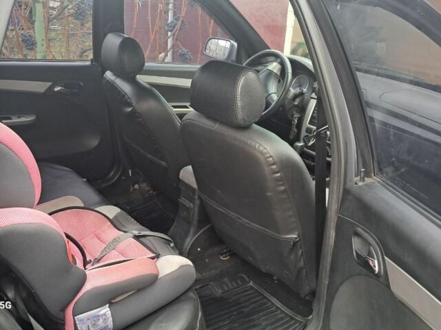 Серый Лифан 520, объемом двигателя 1.6 л и пробегом 140 тыс. км за 2000 $, фото 4 на Automoto.ua