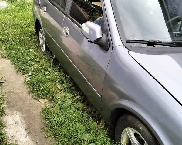 Сірий Ліфан 520, об'ємом двигуна 1.6 л та пробігом 180 тис. км за 2200 $, фото 2 на Automoto.ua