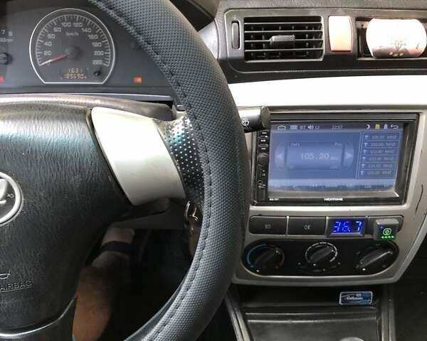 Синий Лифан 520, объемом двигателя 1.3 л и пробегом 190 тыс. км за 1999 $, фото 4 на Automoto.ua