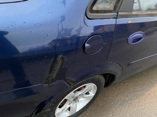 Синий Лифан 520, объемом двигателя 1.6 л и пробегом 243 тыс. км за 1550 $, фото 6 на Automoto.ua