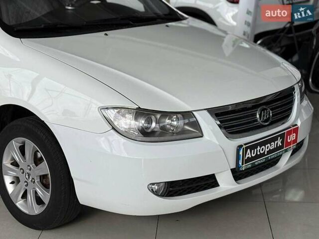 Лифан 620 2012 в Одессе на Automoto.ua Белый Лифан 620, объемом двигателя 1.6 л и пробегом 51 тыс. км за 5490 $, фото 3 на Automoto.ua