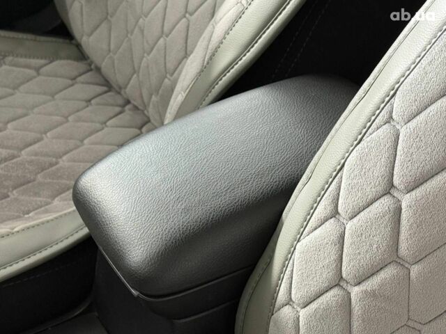 Белый Лифан 620, объемом двигателя 1.6 л и пробегом 51 тыс. км за 5490 $, фото 13 на Automoto.ua